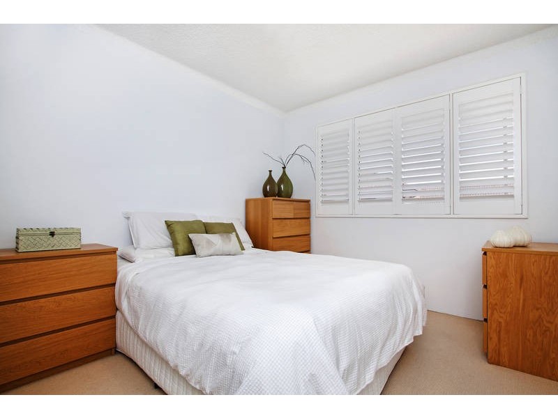 15/14 Campbell Parade, Manly Vale NSW 2093