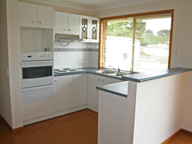 4 Meryla Street, Robertson NSW 2577