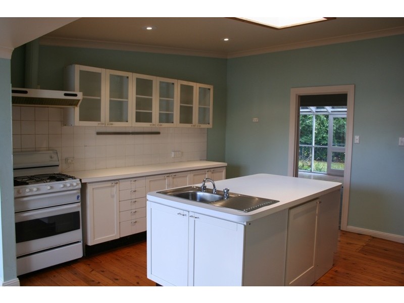 92 Argyle Street, Moss Vale NSW 2577