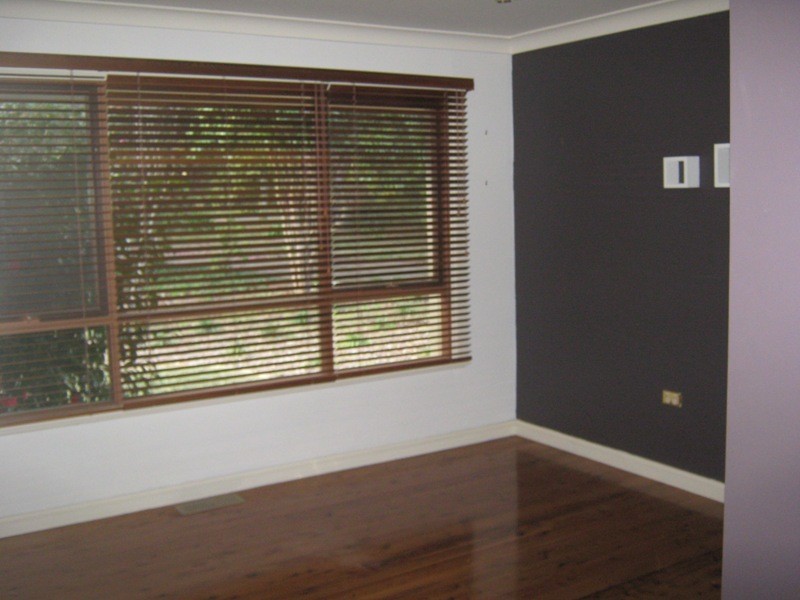 11 Riversdale Avenue, Burradoo NSW 2576