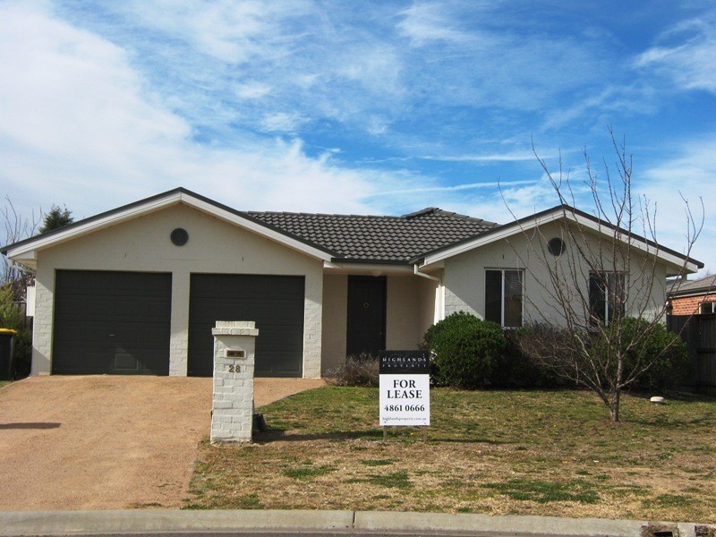 28 Bronwyn Place, Bowral NSW 2576