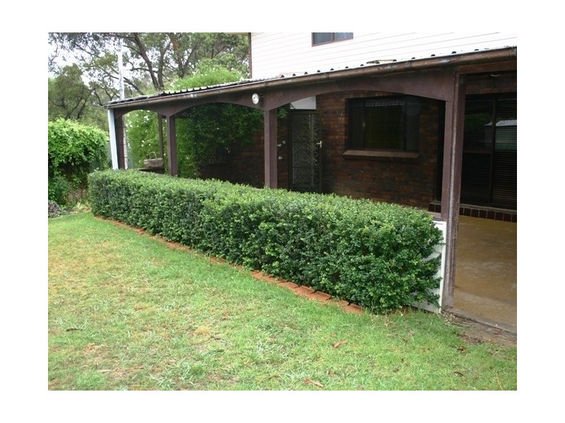 52 Railway Terrace, Willow Vale NSW 2575
