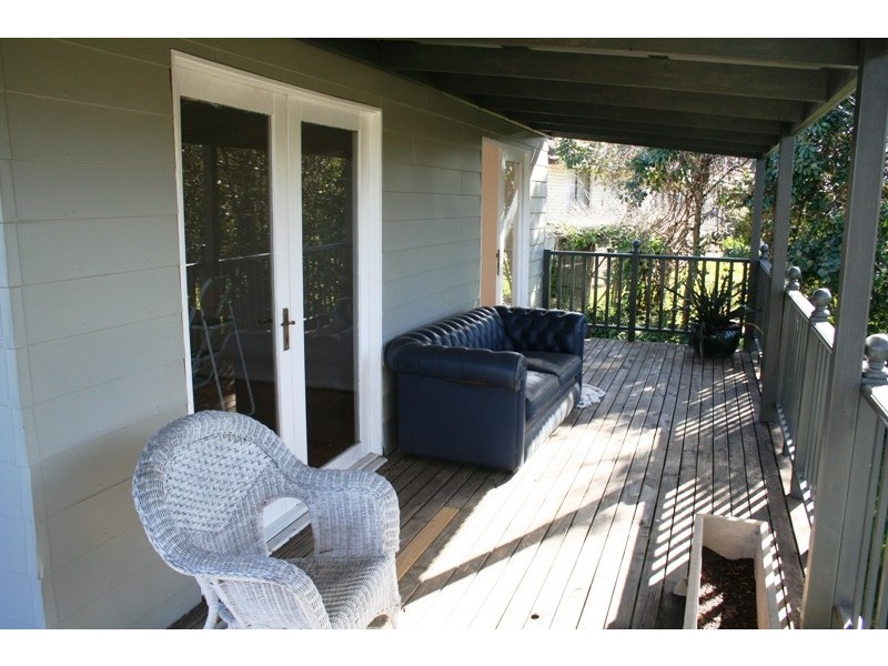 20 Station Street, Aylmerton NSW 2575
