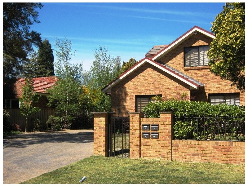 2/19 Ascot Road, Bowral NSW 2576