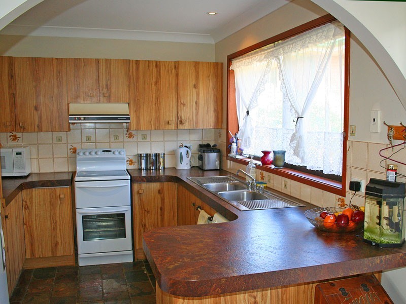 54 Kennedy Close, Moss Vale NSW 2577