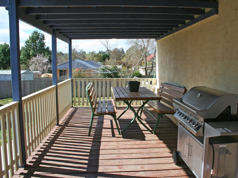 54 Kennedy Close, Moss Vale NSW 2577