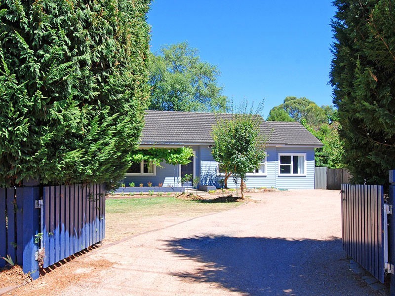 64 Old South Road, Bowral NSW 2576