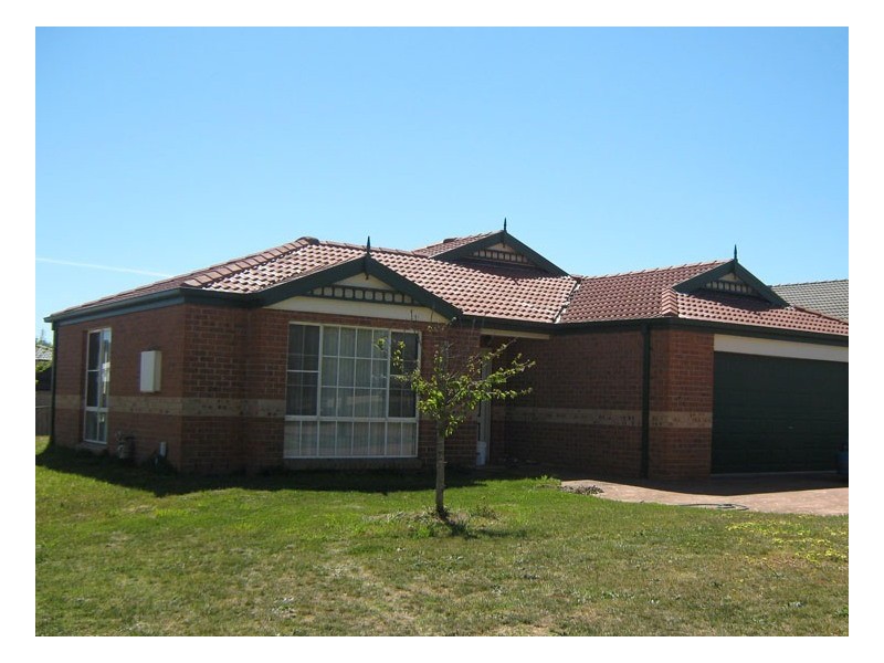 10 Mairinger Crescent, Bowral NSW 2576