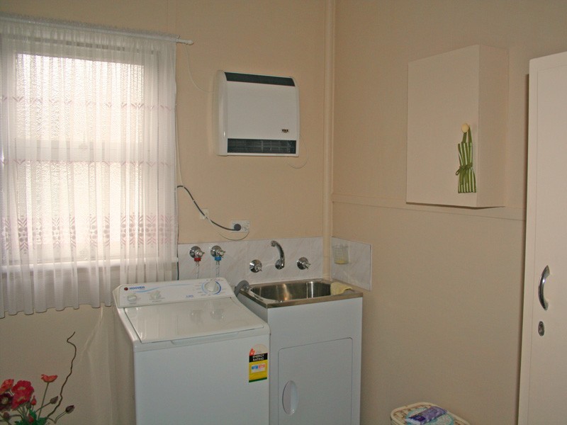 8 Queen Street, Moss Vale NSW 2577