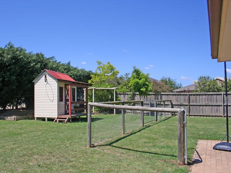 3 Dumfries Place, Bowral NSW 2576