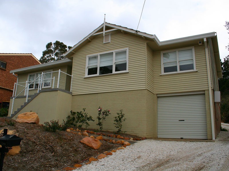 6 Clarke Street, Bowral NSW 2576