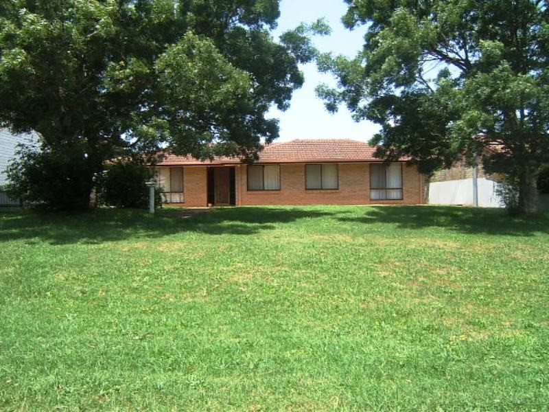 55 Burrawang Street, Robertson NSW 2577