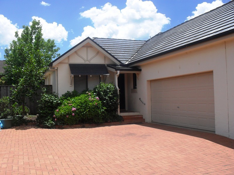 4/2 Martha Street, Bowral NSW 2576