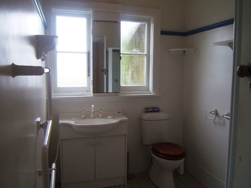 2a Loseby Street, Bowral NSW 2576