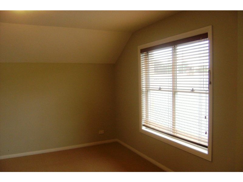 2/41 Shepherd Street, Bowral NSW 2576