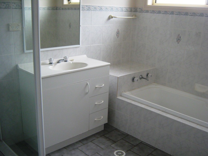 40 Charlotte Street, Robertson NSW 2577