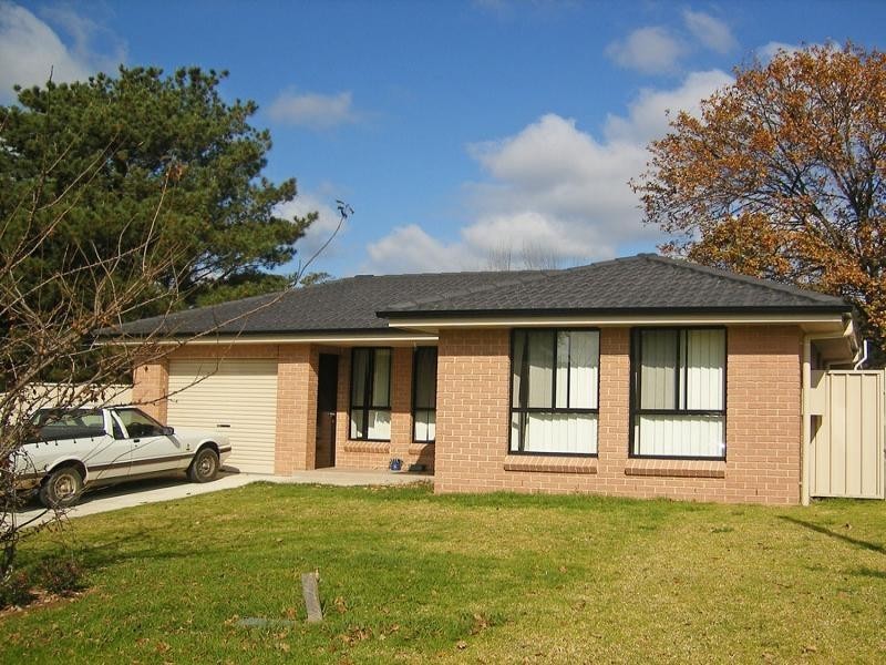 5 Linda Street, Hill Top NSW 2575