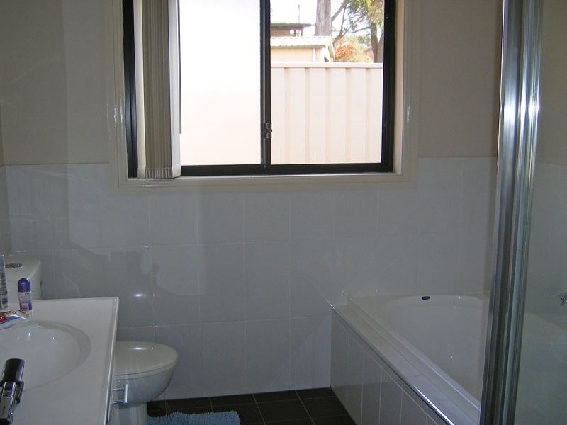 5 Linda Street, Hill Top NSW 2575