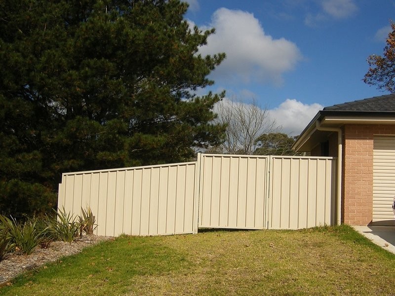 5 Linda Street, Hill Top NSW 2575