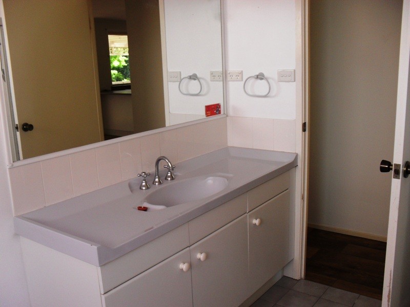 5 Bronwyn Place, Bowral NSW 2576