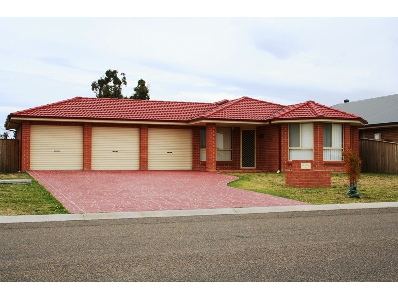 19 Stoney Creek Road, Marulan NSW 2579