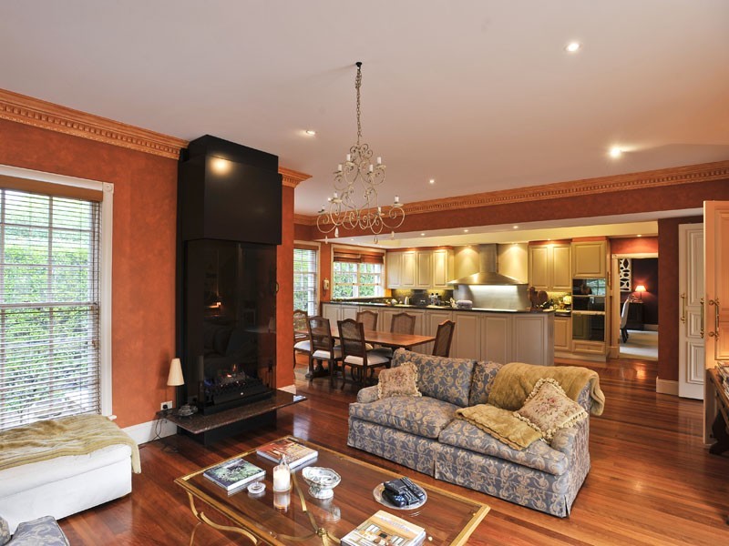 8 Werrington Street, Burradoo NSW 2576