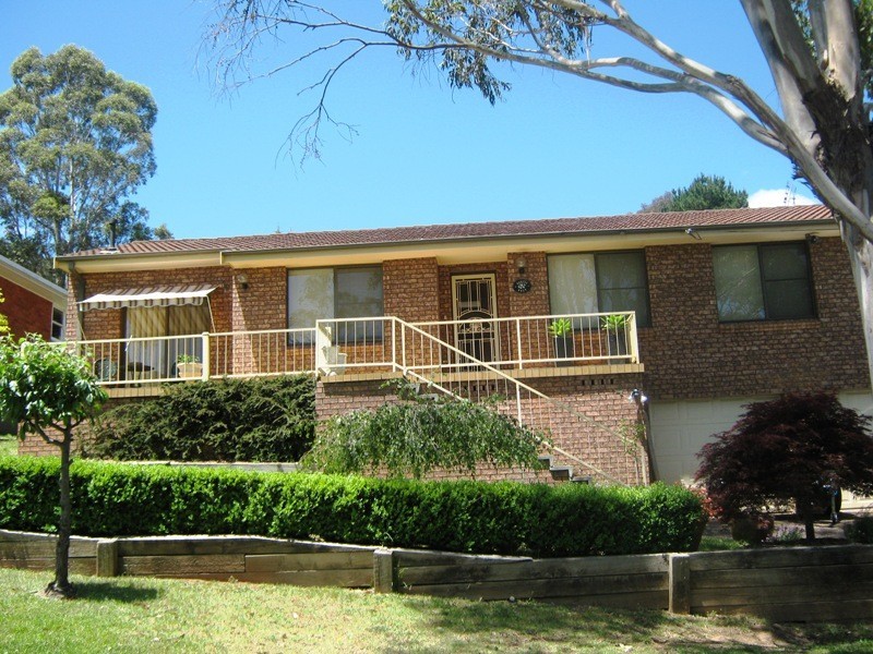 4 Clarke Street, Bowral NSW 2576