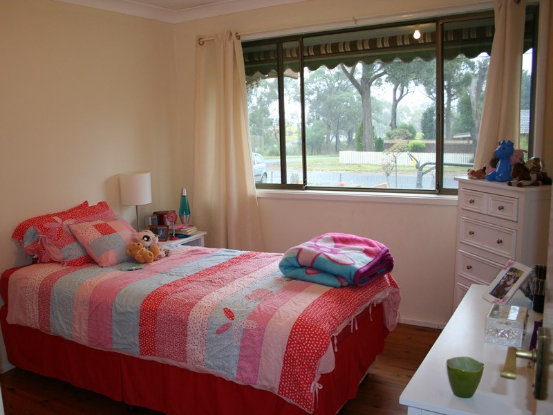 43 Cumberteen Street, Hill Top NSW 2575