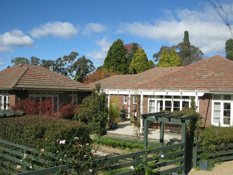 6  Church Street, Bowral NSW 2576