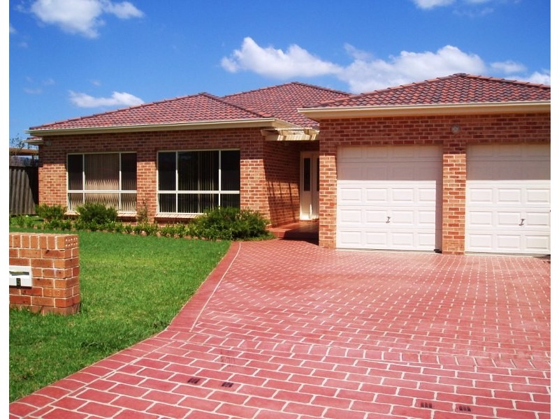 5 Inverness Place, Bowral NSW 2576