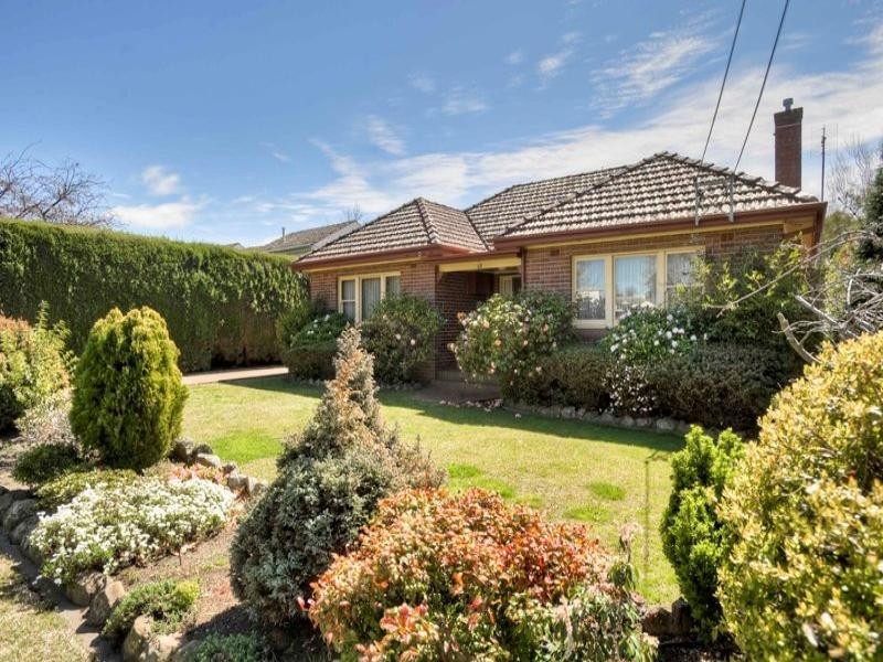 68 Boolwey Street, Bowral NSW 2576
