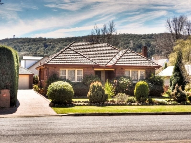 68 Boolwey Street, Bowral NSW 2576