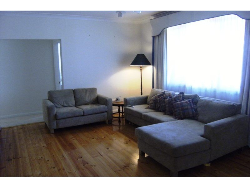 37 Charlton Close, Bowral NSW 2576