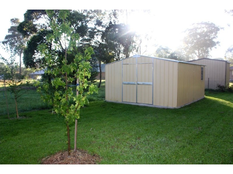 18 Railway Parade, Braemar NSW 2575