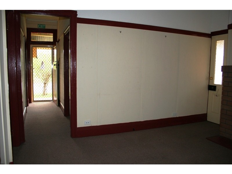 39 Kirkham Road, Bowral NSW 2576