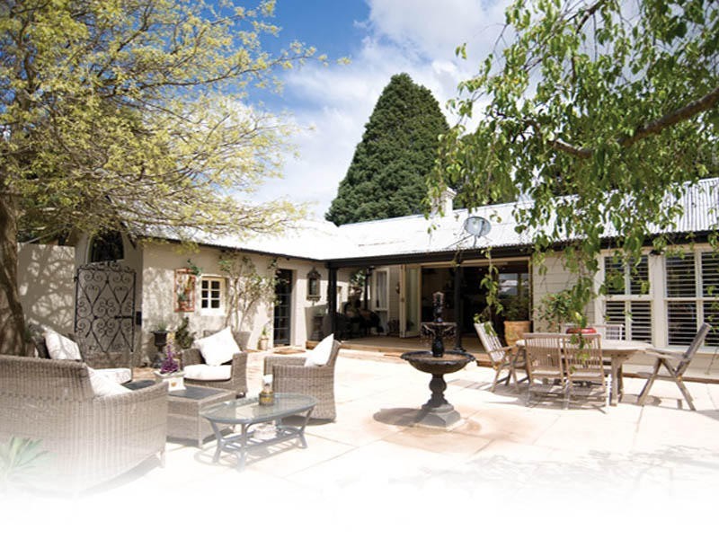 24 Browley Street, Moss Vale NSW 2577