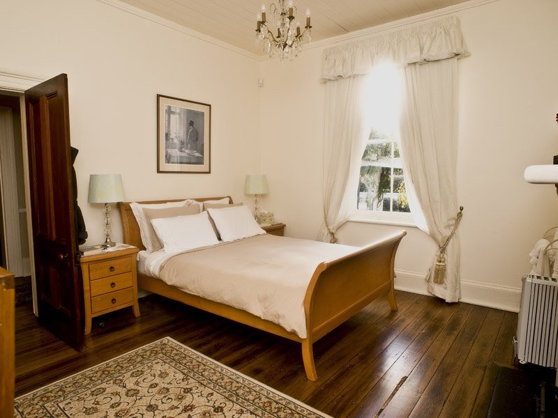 24 Browley Street, Moss Vale NSW 2577
