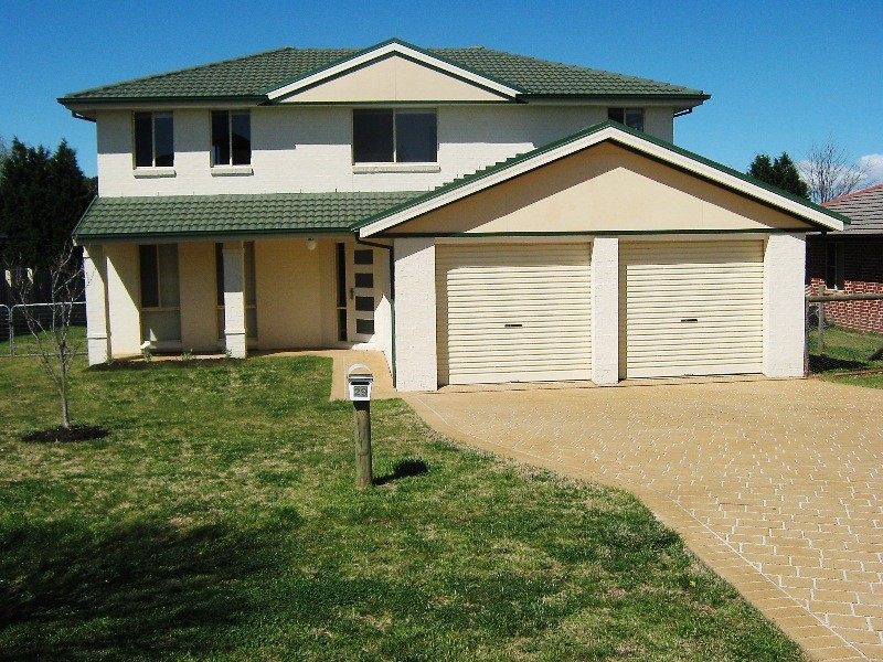 29 Stirling Drive, Bowral NSW 2576