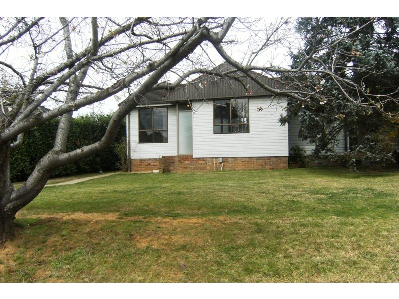 37 Park Road, Bowral NSW 2576