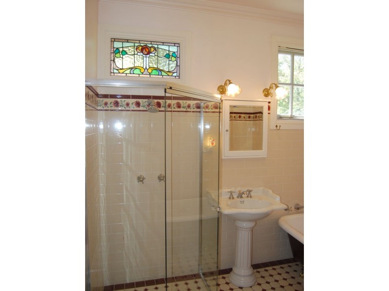 17  Riversdale Avenue, Burradoo NSW 2576