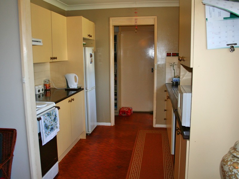 7 Bowral Street, Welby NSW 2575