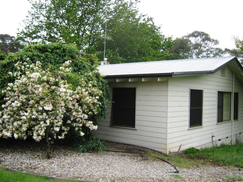 145 Walkers Lane, Avoca NSW 2577