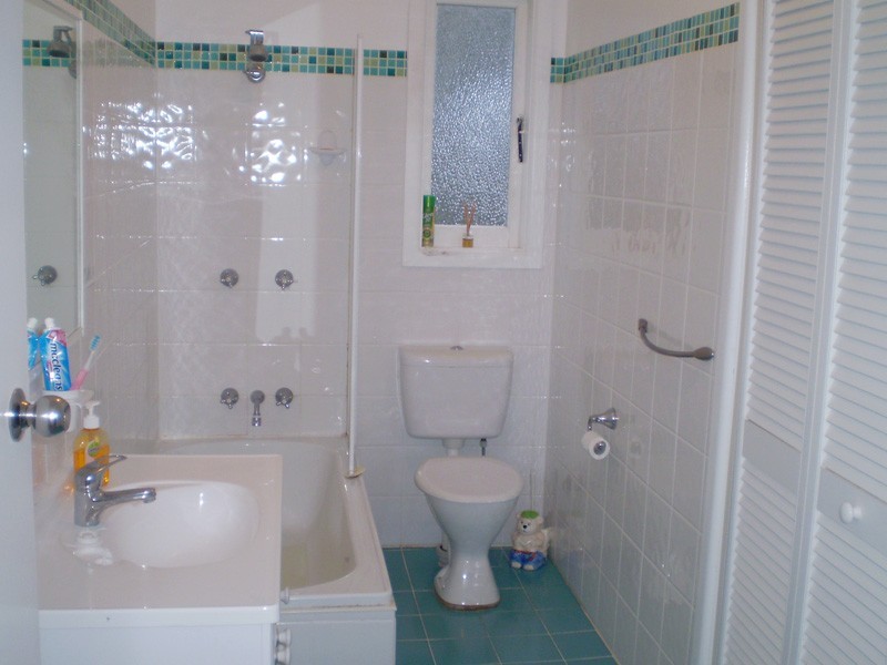 11 Percy Street, Hill Top NSW 2575