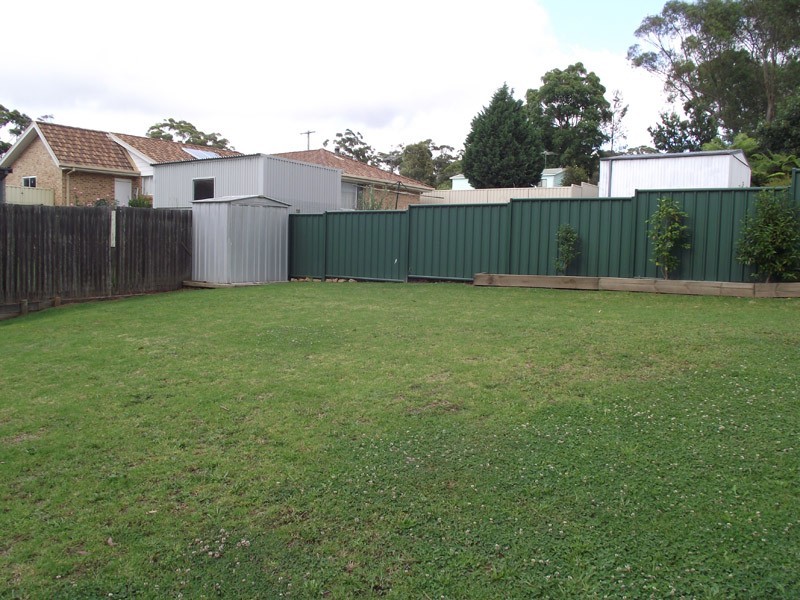 11 Percy Street, Hill Top NSW 2575