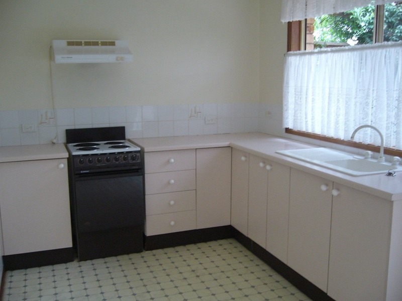 21 Ligar Street, Hill Top NSW 2575