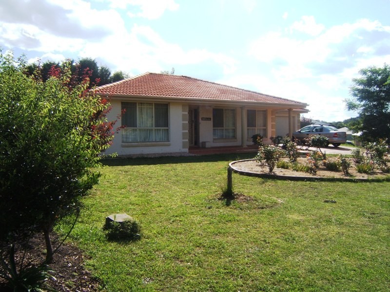 49 Robinia Drive, Bowral NSW 2576