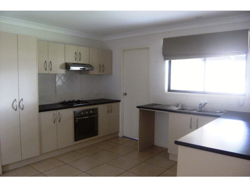 2 Broughton Street, Moss Vale NSW 2577