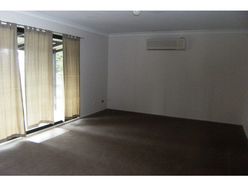 2 Broughton Street, Moss Vale NSW 2577