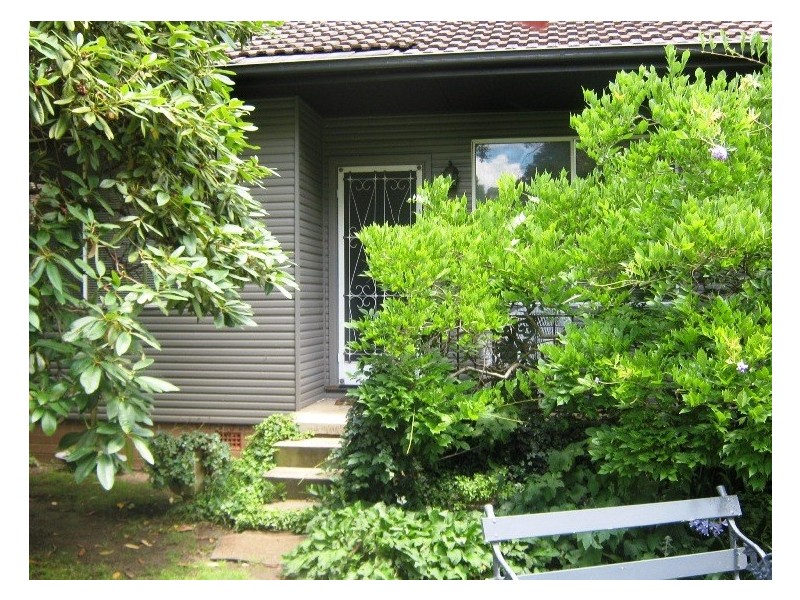 Flat @ 45 Merrigang Street, Bowral NSW 2576