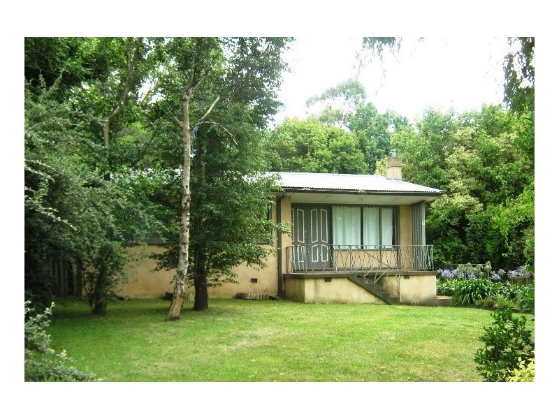 12 Thompson Street, Bowral NSW 2576